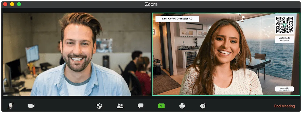 Videocall mit oneVcard als virtuellem Hintergrund und QR-Code zum Teilen der digitalen Visitenkarte